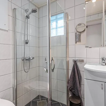 Bright 3-bedroom Near Center * Bergen