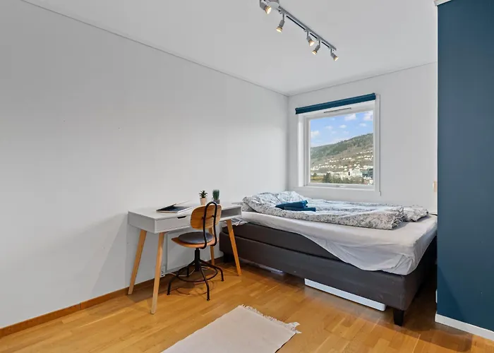 Apartman Bright 3-bedroom Near Center Bergen