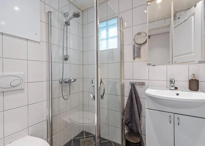 Bright 3-bedroom Near Center * Bergen