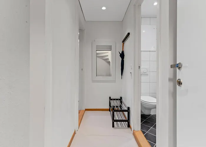 Bright 3-bedroom Near Center Apartman