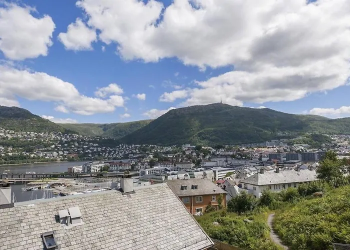 Appartement Bright 3-bedroom Near Center